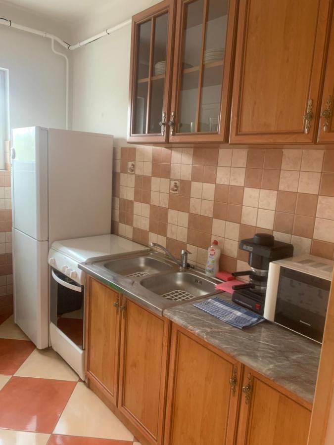 Gabor Aron Apartment ハイデゥソボスロー エクステリア 写真