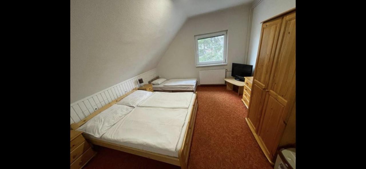 Gabor Aron Apartment ハイデゥソボスロー エクステリア 写真