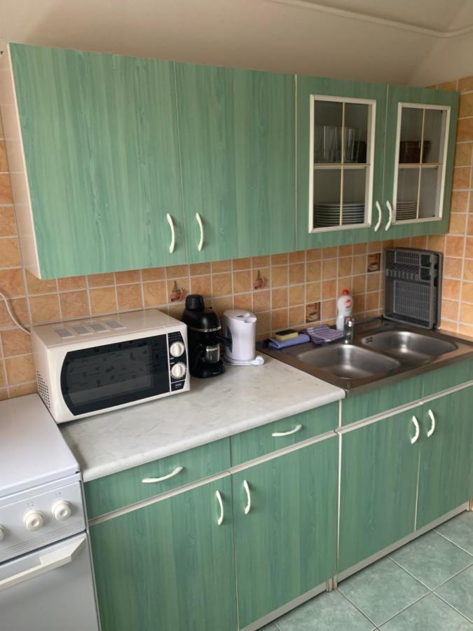 Gabor Aron Apartment ハイデゥソボスロー エクステリア 写真