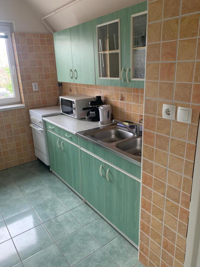 Gabor Aron Apartment ハイデゥソボスロー エクステリア 写真